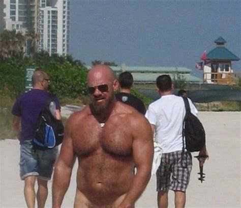 hairy men in speedos|Speedo dad : r/musclebears